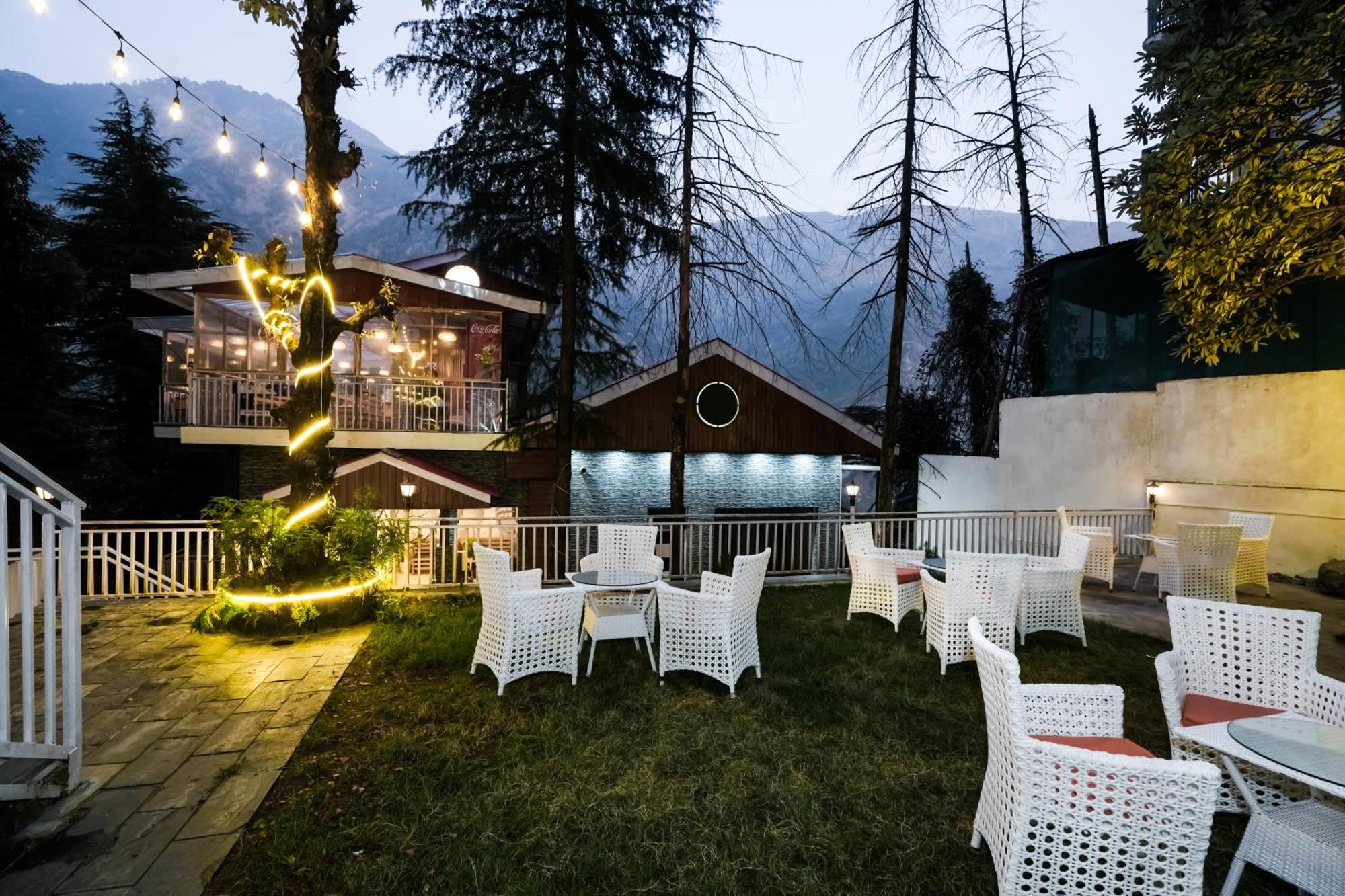 マクロード・ガンジ The Bunksters Mcleodganj, Dharmkotホステル エクステリア 写真