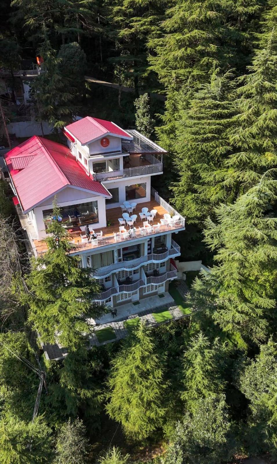 マクロード・ガンジ The Bunksters Mcleodganj, Dharmkotホステル エクステリア 写真